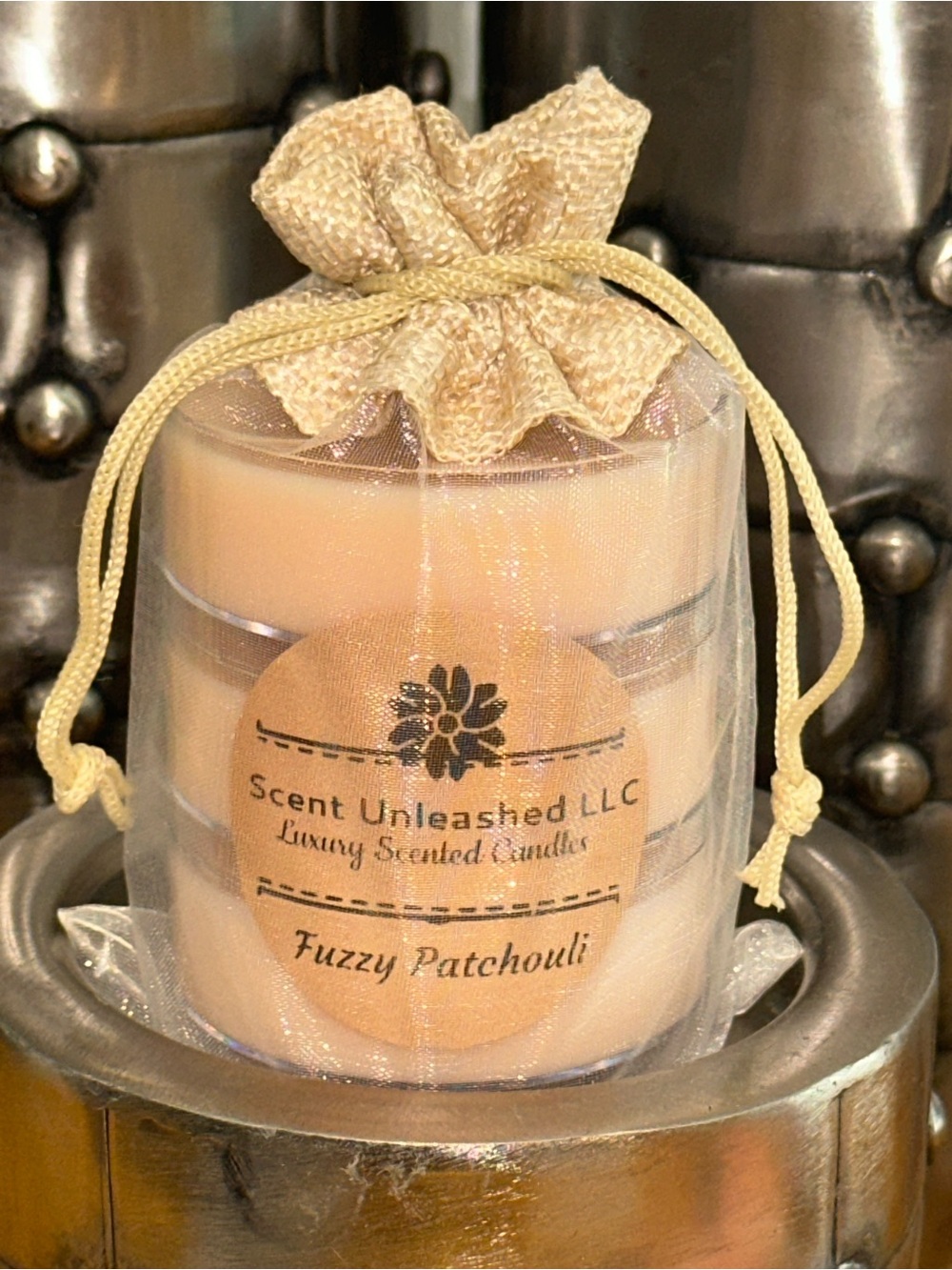 FUZZY PATCHOULI  LUXURY HAND POURED SCENTED CANDLES - Picture 2 of 3